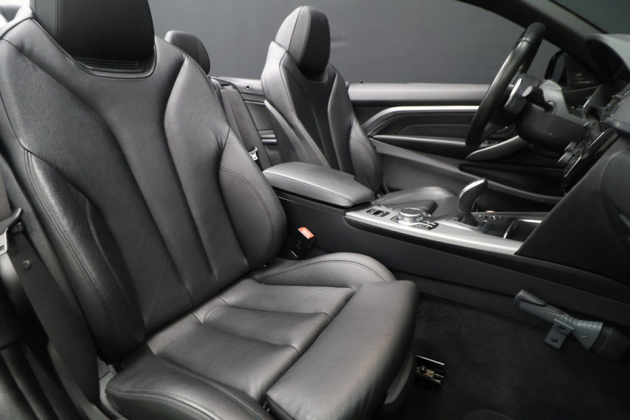 BMW 4 Serie Cabrio 420i High Executive M-Sport Cabrio [HARMAN/KARDON, MEMORY SEATS, STOELVERWARMING, HEAD-UP, LEDEREN STOELEN, PDC V+A, BLUETOOTH, CRUISECONTROL, NIEUWSTAAT]
