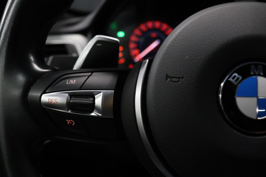 BMW 4 Serie Cabrio 420i High Executive M-Sport Cabrio [HARMAN/KARDON, MEMORY SEATS, STOELVERWARMING, HEAD-UP, LEDEREN STOELEN, PDC V+A, BLUETOOTH, CRUISECONTROL, NIEUWSTAAT]