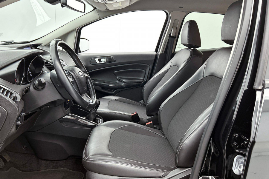 Ford EcoSport 1.0 EcoBoost Titanium(NL-auto, NAP, Navi, Parkeersensoren, StoelV, Etc)