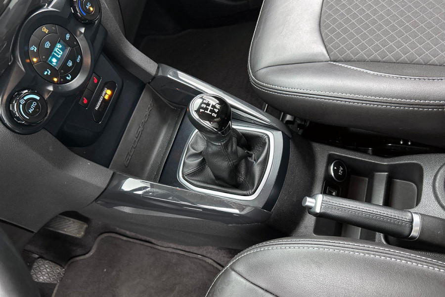 Ford EcoSport 1.0 EcoBoost Titanium(NL-auto, NAP, Navi, Parkeersensoren, StoelV, Etc)