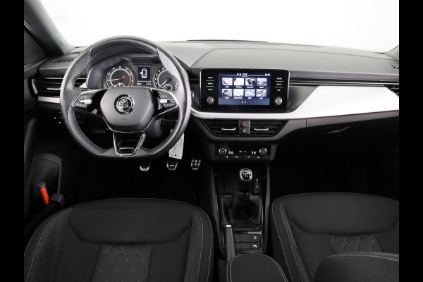 Škoda Kamiq 1.0 TSI Sport Business 110 pk | Navigatie via App | Parkeersensoren | Cruise control | LED koplampen | Apple Carplay/Android Auto |