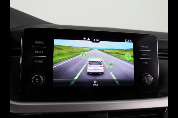 Škoda Kamiq 1.0 TSI Sport Business 110 pk | Navigatie via App | Parkeersensoren | Cruise control | LED koplampen | Apple Carplay/Android Auto |