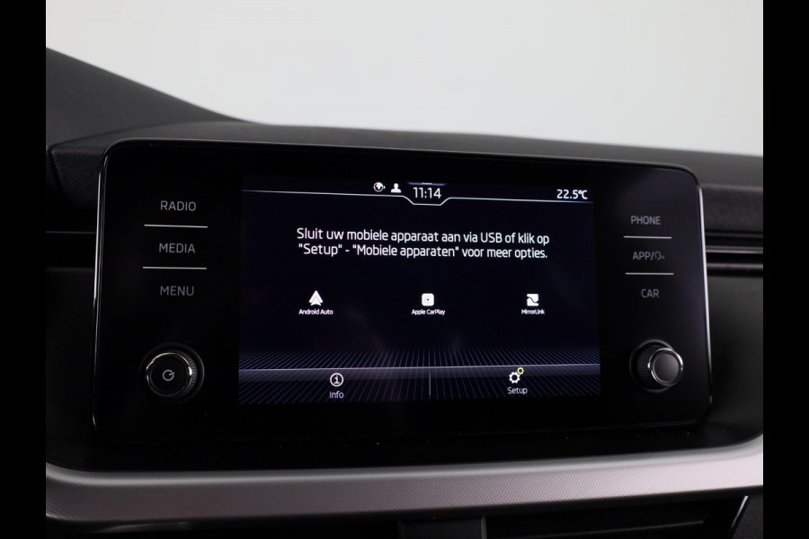 Škoda Kamiq 1.0 TSI Sport Business 110 pk | Navigatie via App | Parkeersensoren | Cruise control | LED koplampen | Apple Carplay/Android Auto |