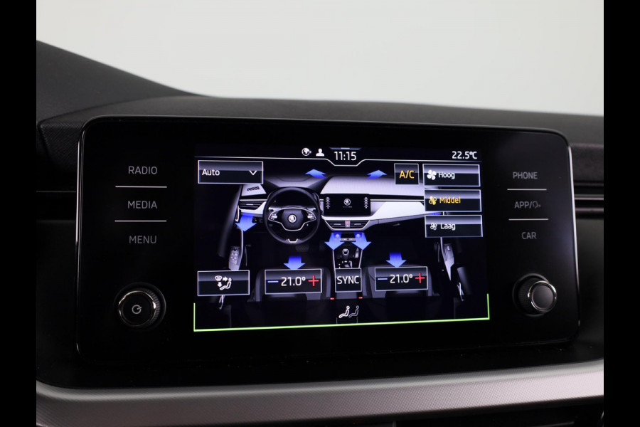 Škoda Kamiq 1.0 TSI Sport Business 110 pk | Navigatie via App | Parkeersensoren | Cruise control | LED koplampen | Apple Carplay/Android Auto |