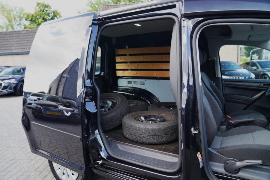 Volkswagen Caddy 2.0 TDI L1H1 BMT Trendline | Schuifdeur | Airco | Navigatie | Apple carplay | 1e eigenaar | ex BTW | NAP |