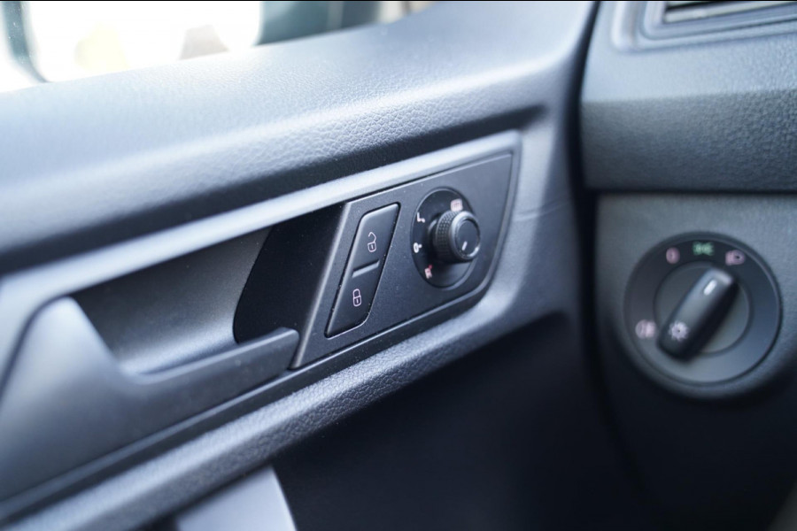 Volkswagen Caddy 2.0 TDI L1H1 BMT Trendline | Schuifdeur | Airco | Navigatie | Apple carplay | 1e eigenaar | ex BTW | NAP |