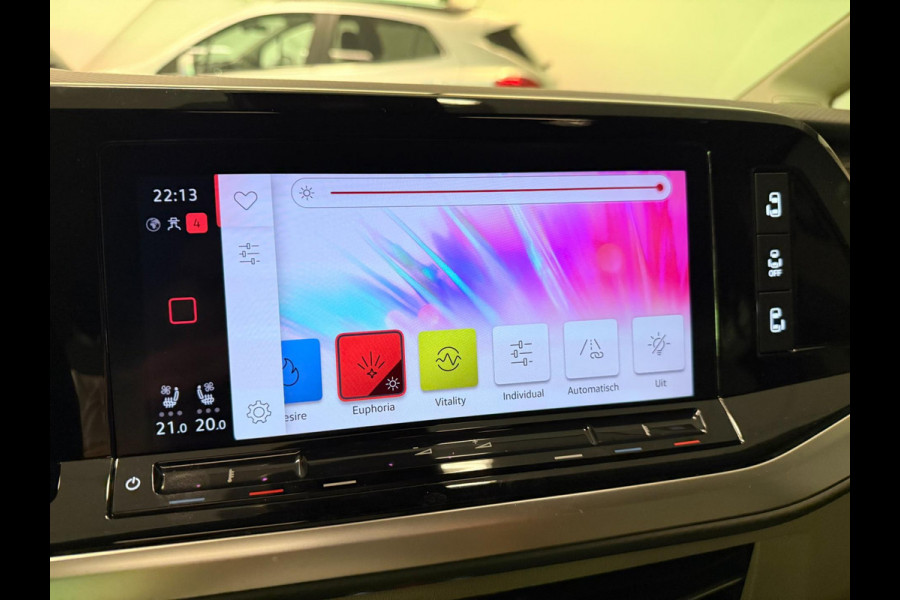 Volkswagen Multivan 1.4 eHybrid 7P/PANO/LEDER/H-UP/H-KARDON/STOEL-M/IQ-LICHT/FULL-OPTION!!!