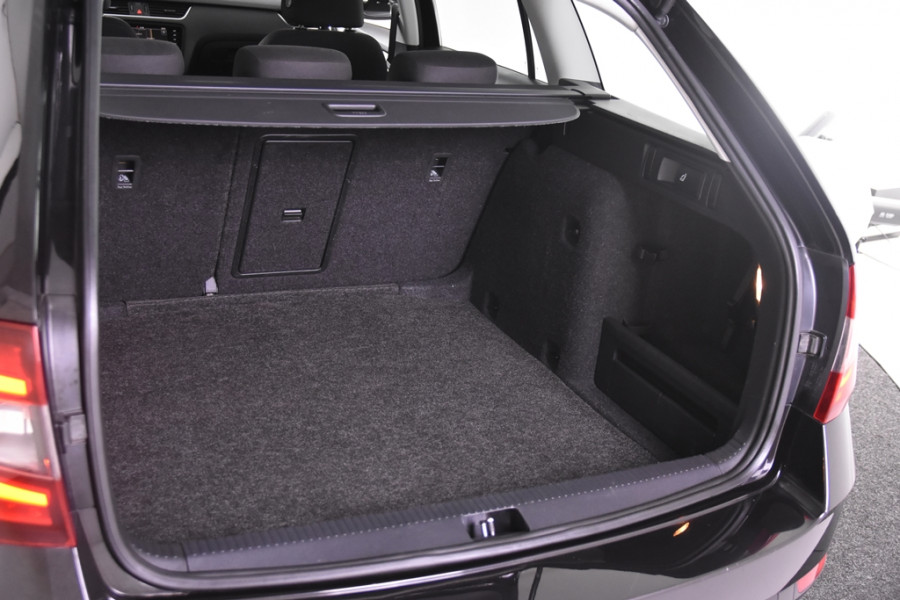 Škoda Octavia Combi 1.0 TSI Ambition *1ste Eigenaar*Stoelverwarming*
