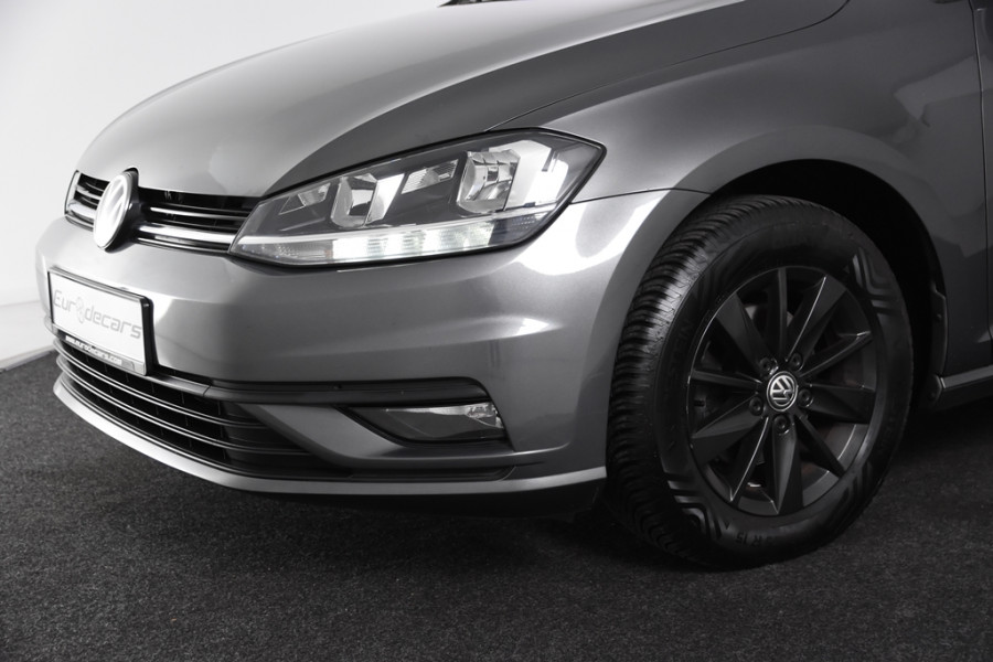 Volkswagen Golf 1.0 TSI Trendline *Navigatie*Carplay*Cruisecontrol*