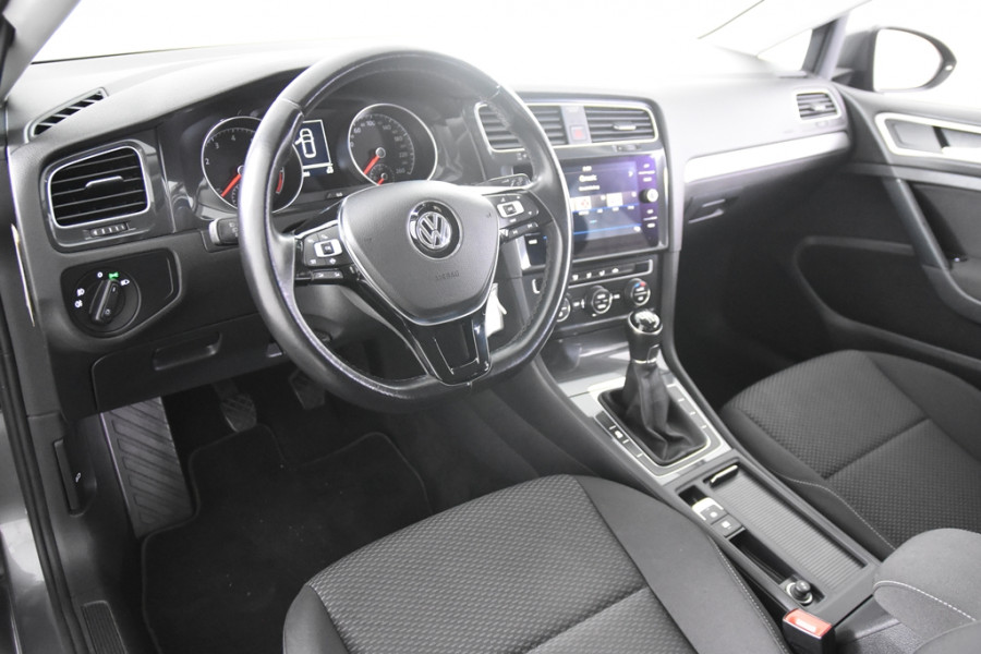 Volkswagen Golf 1.0 TSI Trendline *Navigatie*Carplay*Cruisecontrol*