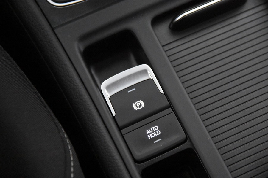 Volkswagen Golf 1.0 TSI Trendline *Navigatie*Carplay*Cruisecontrol*