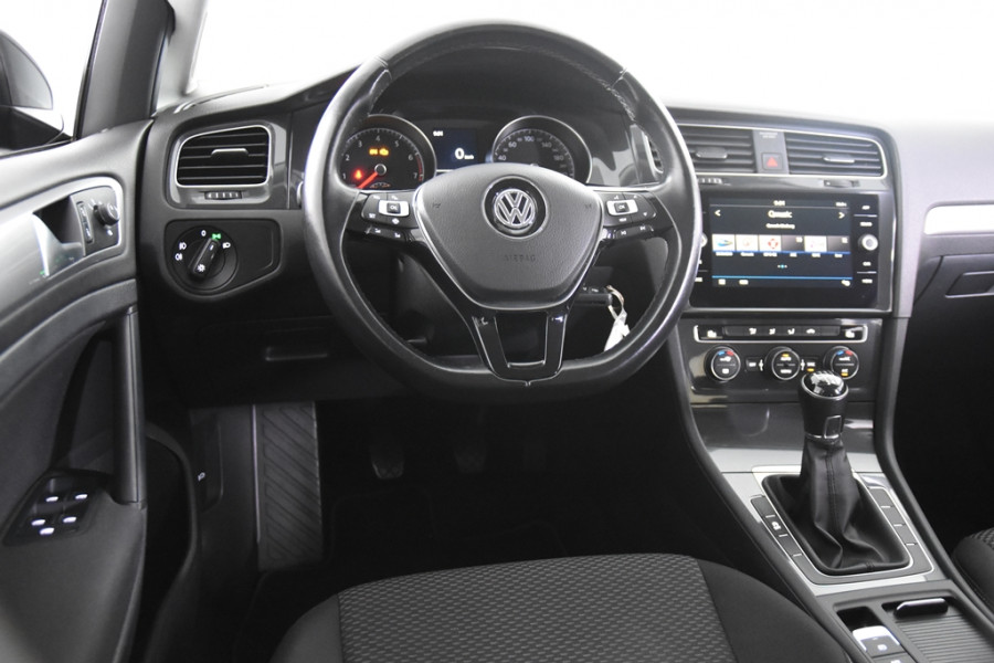 Volkswagen Golf 1.0 TSI Trendline *Navigatie*Carplay*Cruisecontrol*