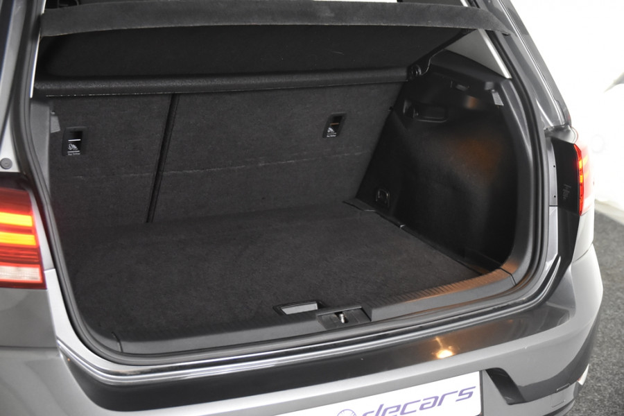 Volkswagen Golf 1.0 TSI Trendline *Navigatie*Carplay*Cruisecontrol*