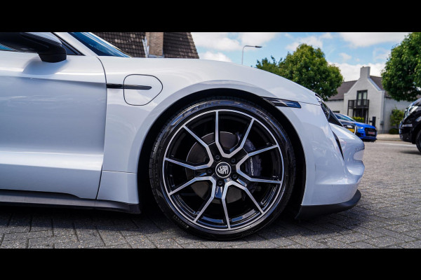 Porsche Taycan Sport Turismo 93 kWh Performance PLUS | Panorama | PASM | GT Sportstuur | 21inch RS Spyder | BOSE| Adaptieve Cruise