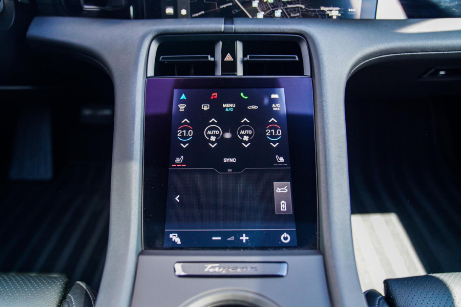 Porsche Taycan Sport Turismo 93 kWh Performance PLUS | Panorama | PASM | GT Sportstuur | 21inch RS Spyder | BOSE| Adaptieve Cruise