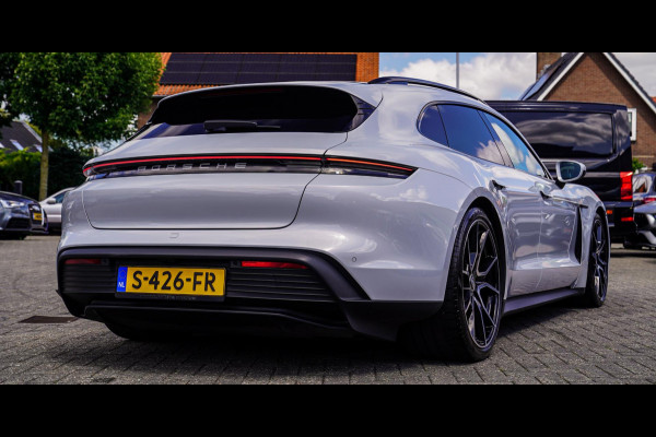 Porsche Taycan Sport Turismo 93 kWh Performance PLUS | Panorama | PASM | GT Sportstuur | 21inch RS Spyder | BOSE| Adaptieve Cruise