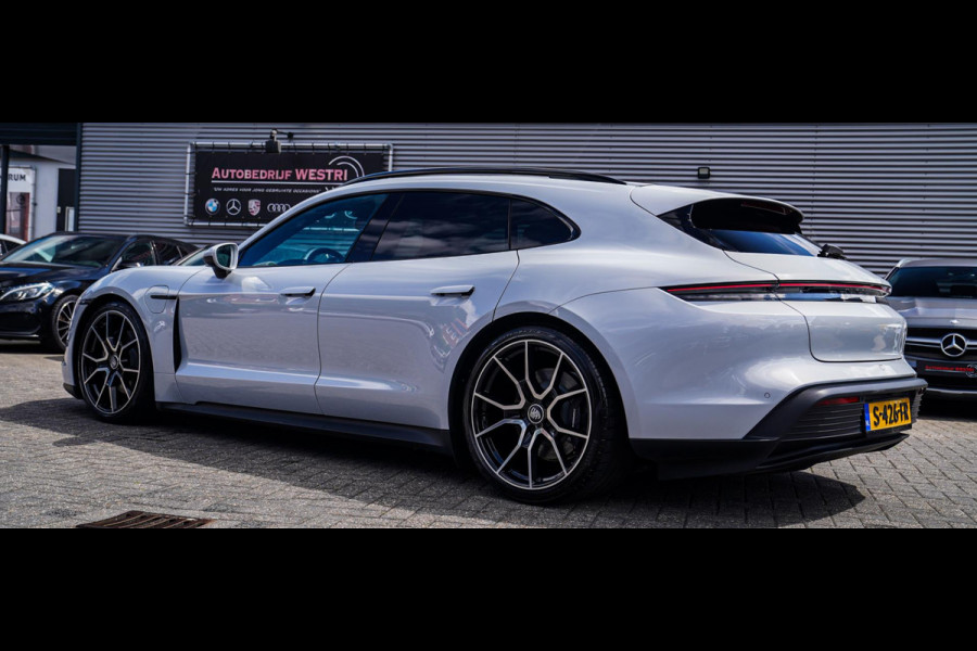 Porsche Taycan Sport Turismo 93 kWh Performance PLUS | Panorama | PASM | GT Sportstuur | 21inch RS Spyder | BOSE| Adaptieve Cruise