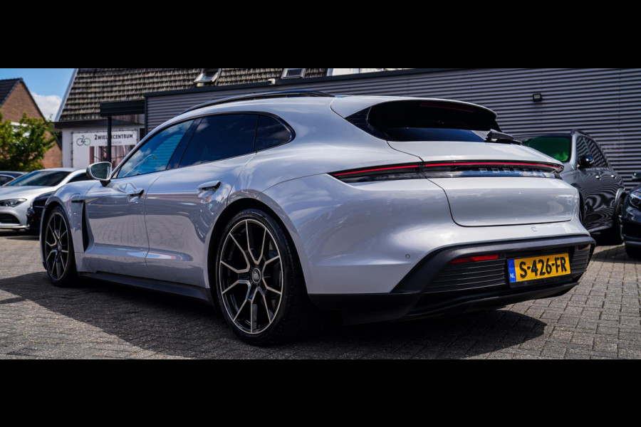 Porsche Taycan Sport Turismo 93 kWh Performance PLUS | Panorama | PASM | GT Sportstuur | 21inch RS Spyder | BOSE| Adaptieve Cruise