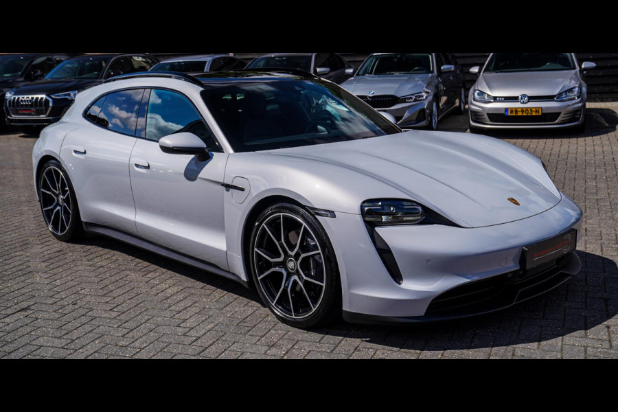 Porsche Taycan Sport Turismo 93 kWh Performance PLUS | Panorama | PASM | GT Sportstuur | 21inch RS Spyder | BOSE| Adaptieve Cruise