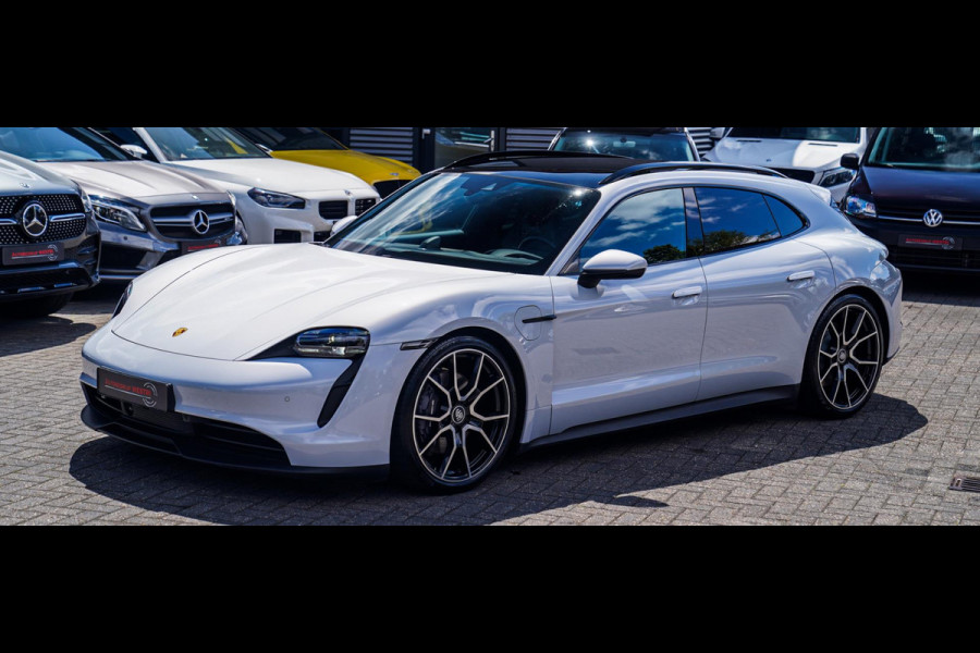 Porsche Taycan Sport Turismo 93 kWh Performance PLUS | Panorama | PASM | GT Sportstuur | 21inch RS Spyder | BOSE| Adaptieve Cruise
