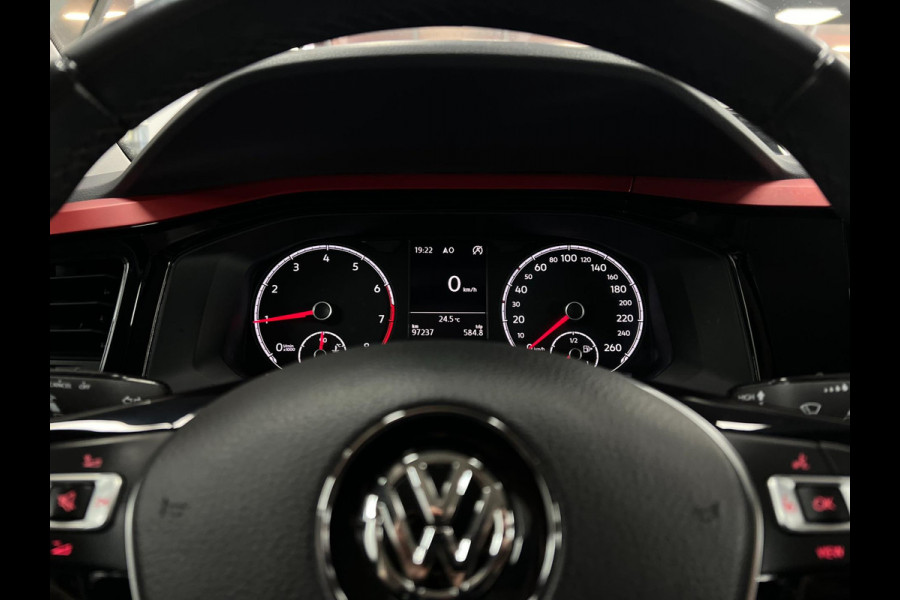 Volkswagen Polo 1.0 Beats | Carplay | Stoelverwarming | Navi