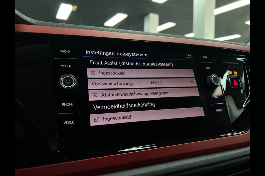 Volkswagen Polo 1.0 Beats | Carplay | Stoelverwarming | Navi