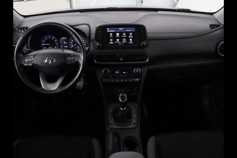 Hyundai Kona 1.0T Comfort | 1e eigenaar | Carplay | Trekhaak | Climate control | Camera | Cruise control | Parkeerhulp | Bluetooth