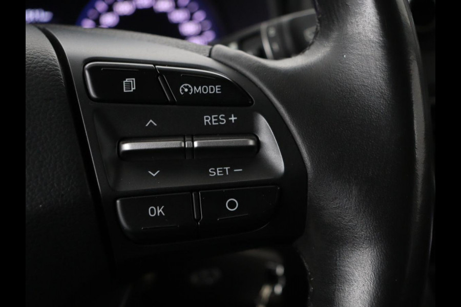 Hyundai Kona 1.0T Comfort | 1e eigenaar | Carplay | Trekhaak | Climate control | Camera | Cruise control | Parkeerhulp | Bluetooth