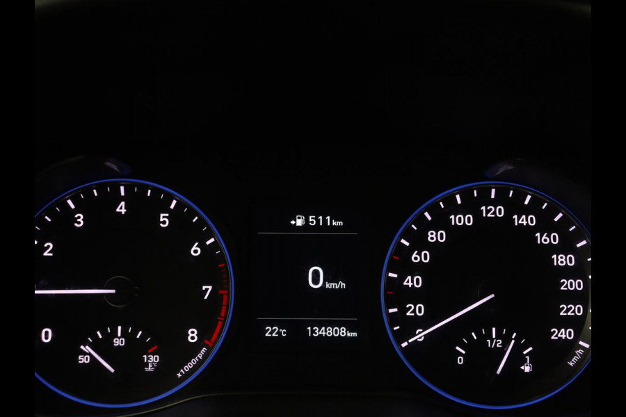 Hyundai Kona 1.0T Comfort | 1e eigenaar | Carplay | Trekhaak | Climate control | Camera | Cruise control | Parkeerhulp | Bluetooth