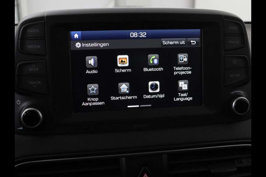 Hyundai Kona 1.0T Comfort | 1e eigenaar | Carplay | Trekhaak | Climate control | Camera | Cruise control | Parkeerhulp | Bluetooth
