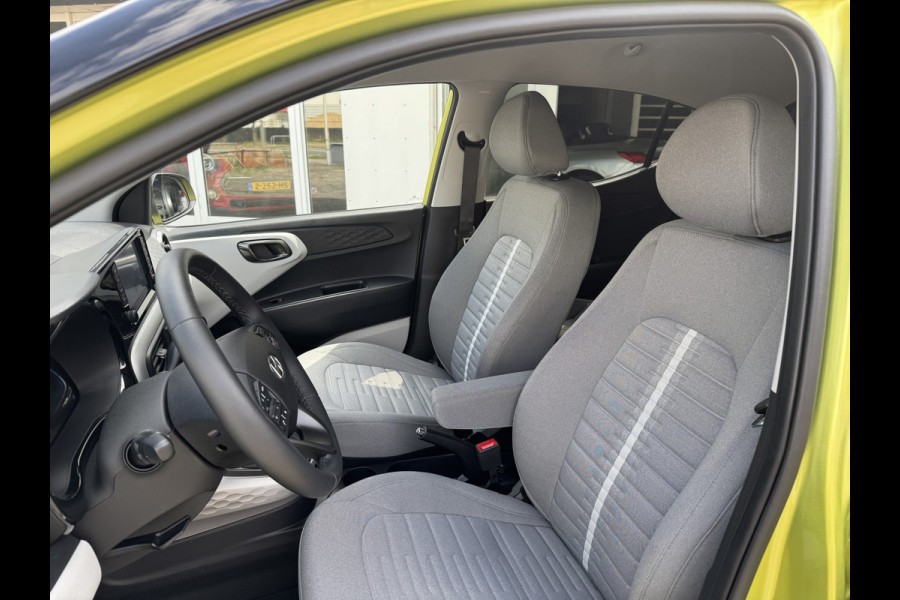 Hyundai i10 1.2 Stuurverwarming, Camera, Keyless, line assist, Alle opties! . Neem contact op en we maken een afspraak!