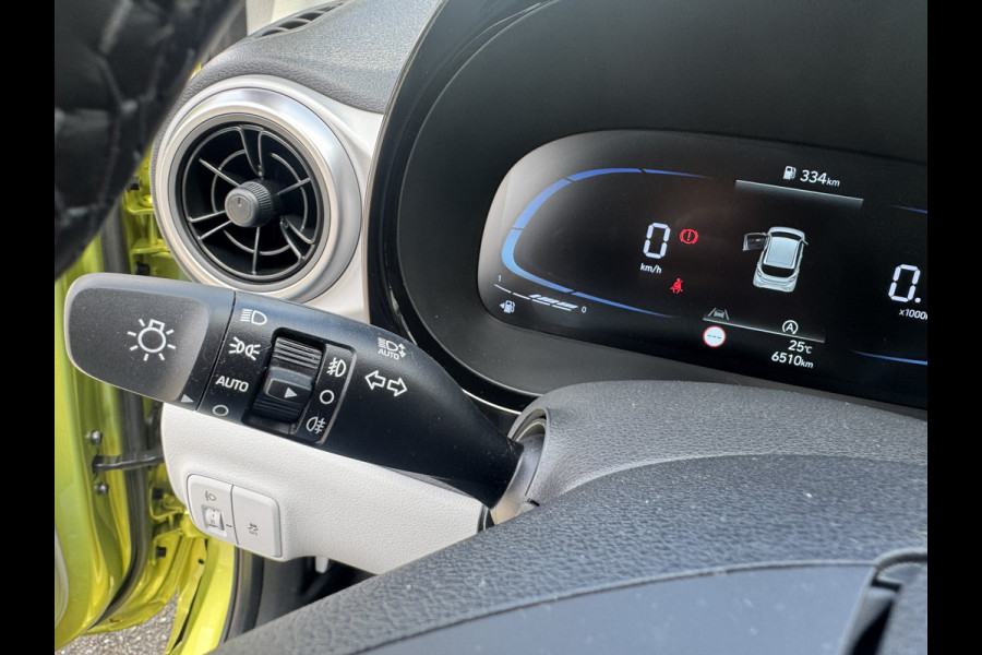 Hyundai i10 1.2 Stuurverwarming, Camera, Keyless, line assist, Alle opties! . Neem contact op en we maken een afspraak!