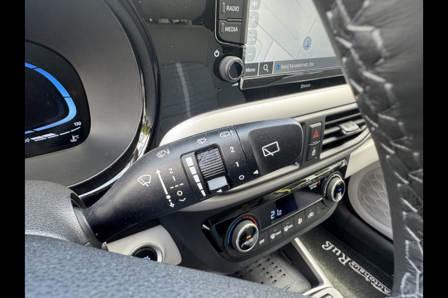 Hyundai i10 1.2 Stuurverwarming, Camera, Keyless, line assist, Alle opties! . Neem contact op en we maken een afspraak!