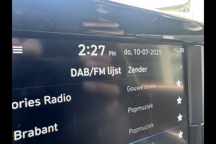 Hyundai i10 1.2 Stuurverwarming, Camera, Keyless, line assist, Alle opties! . Neem contact op en we maken een afspraak!