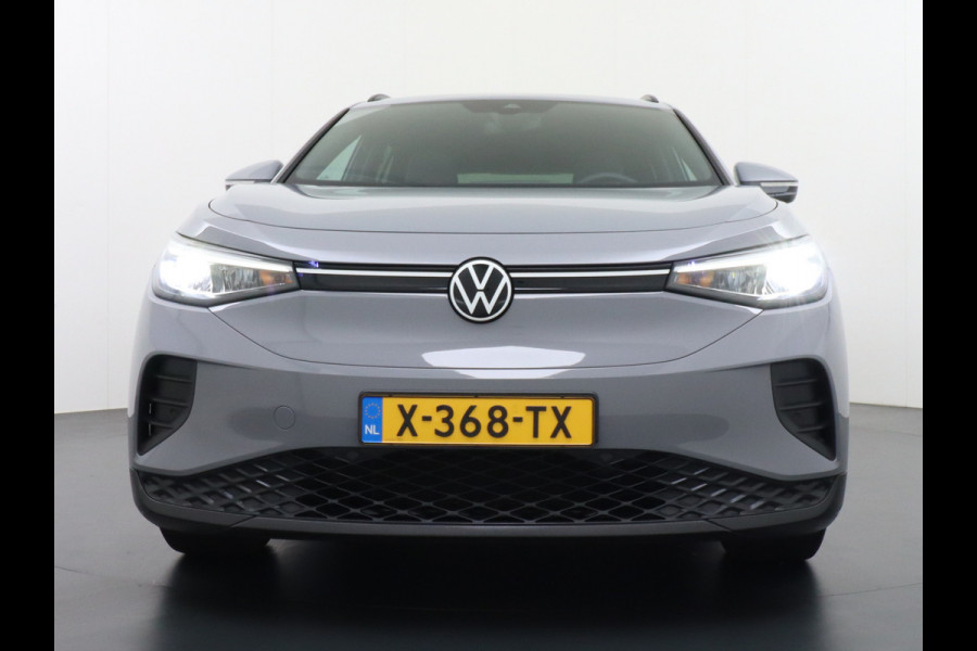 Volkswagen ID.4 170PK 52kWh Pure Cruise control adaptief Apple Carplay/Android Auto Navi Ecc Pdc Head-Up Display DAB Keyless Led Koplampen Lmv W Multimedia Pakket Plus Dynamische besturing Geluidsisolerend glas Connected services Draadloze telefoonlader Verkeersbord detectie Nieuwprijs € 40.405,-