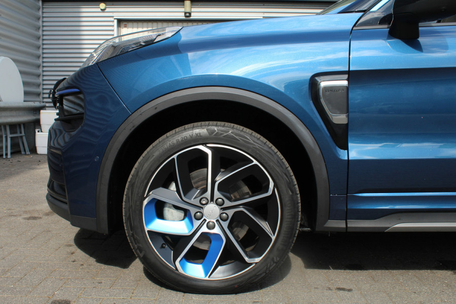 Lynk & Co 01 1.5 PHEV 262pk Automaat NL-Auto NAP BTW Clima Cruise Navi 360 Camera Panoramadak 20"LMV El. Klep