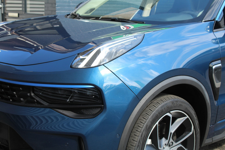 Lynk & Co 01 1.5 PHEV 262pk Automaat NL-Auto NAP BTW Clima Cruise Navi 360 Camera Panoramadak 20"LMV El. Klep