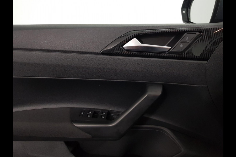 Volkswagen Polo 1.0 TSI Life | Navigatie | Digitale Cockpit | Airco | Parkeer sensoren V+A | LED | Lichtmetalen Velgen