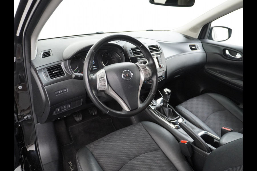 Nissan Pulsar T116PK Navi Ecc Camera N-Connecta Cruise control Lederen/stof bekleding Keyless DAB Led Regen-Lichtsensor 1.2 DIG-T N-Connecta Privacy Glas Lmv 17" Bluetooth Binnenspiegel automatisch dimmend 1.265KG Lage kosten in de wegenbelasting!