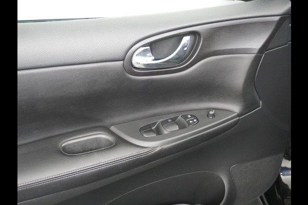 Nissan Pulsar T116PK Navi Ecc Camera N-Connecta Cruise control Lederen/stof bekleding Keyless DAB Led Regen-Lichtsensor 1.2 DIG-T N-Connecta Privacy Glas Lmv 17" Bluetooth Binnenspiegel automatisch dimmend 1.265KG Lage kosten in de wegenbelasting!