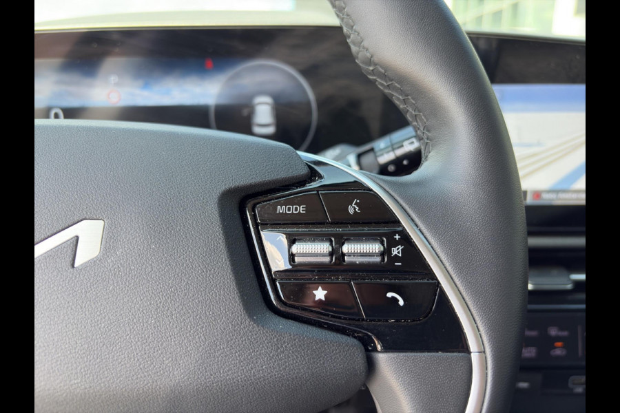 Kia Niro 1.6 GDi Hybrid DynamicLine Automaat | Navi | Clima | Carplay/Android auto | Lichtmetalen velgen | LED | Camera | Cruise |