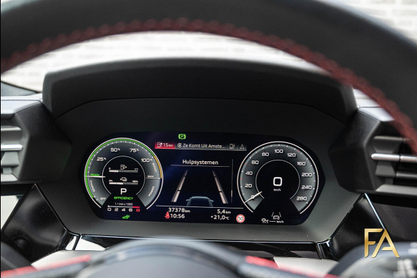 Audi A3 Sportback 45 TFSI e S edition Competition Panodak|Carbonpakket|RS Seats|MatrixLED|B&O|Massage