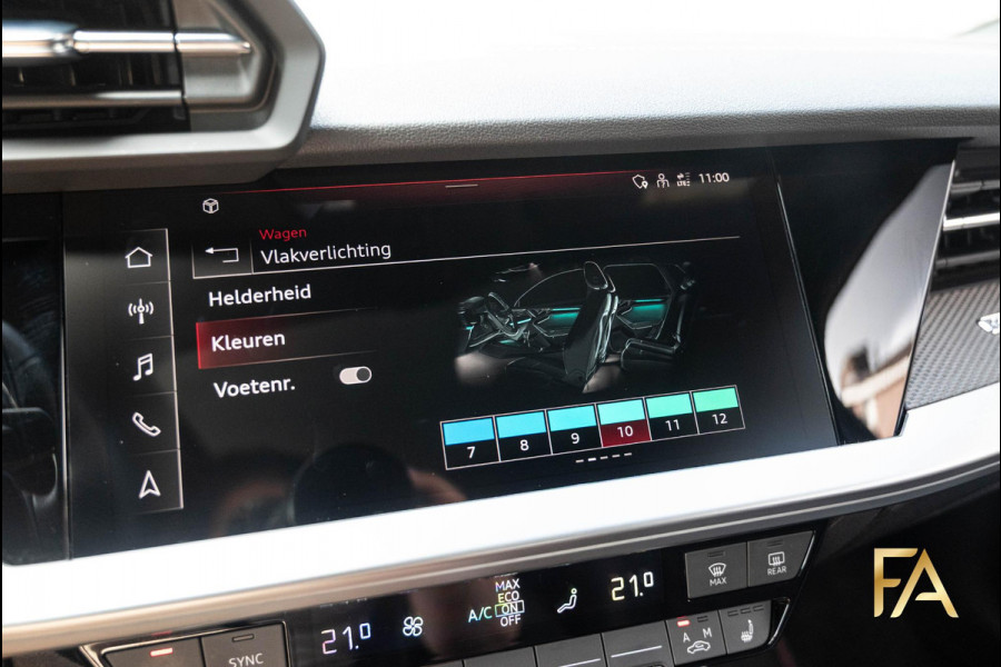 Audi A3 Sportback 45 TFSI e S edition Competition Panodak|Carbonpakket|RS Seats|MatrixLED|B&O|Massage