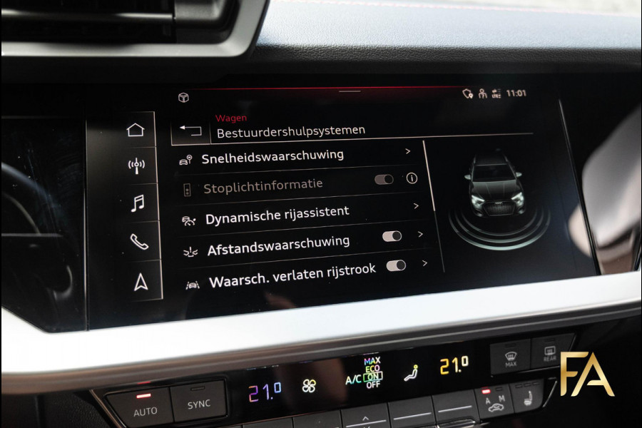 Audi A3 Sportback 45 TFSI e S edition Competition Panodak|Carbonpakket|RS Seats|MatrixLED|B&O|Massage