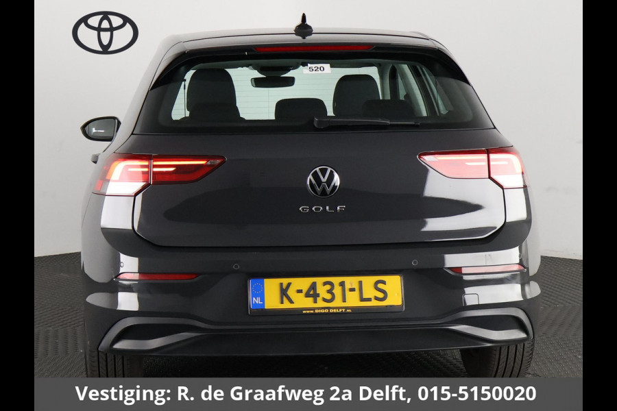 Volkswagen Golf 1.0 TSI Golf | Apple Carplay/Android Auto | Parkeersensoren Voor & Achter |