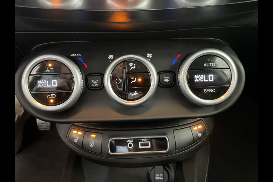 Fiat 500X 1.4 Turbo MultiAir Lounge Airco - Cruise control - Parkeersensoren achter - Licht metalen velgen 18 inch - navigatie - mistlampen voor - Multifunctioneel stuurwiel
