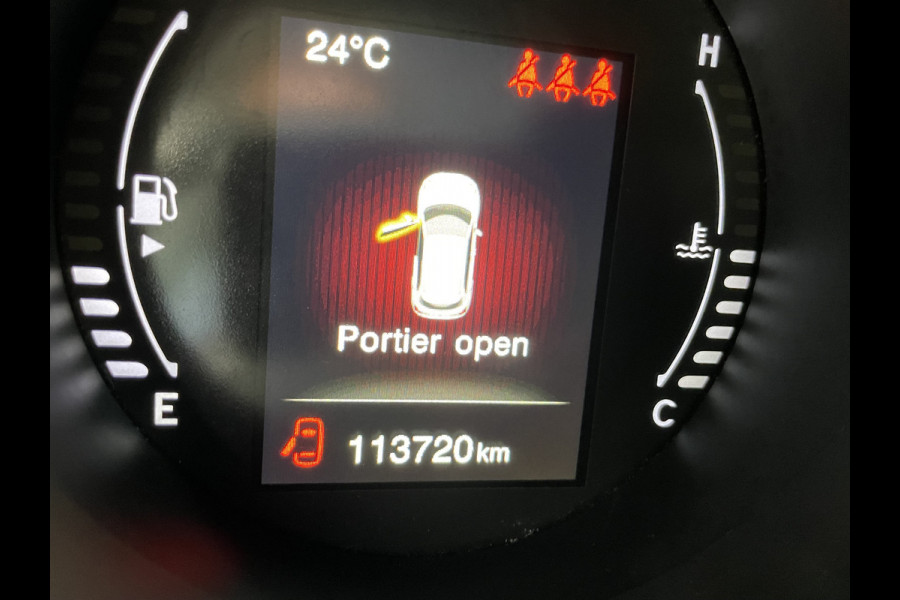 Fiat 500X 1.4 Turbo MultiAir Lounge Airco - Cruise control - Parkeersensoren achter - Licht metalen velgen 18 inch - navigatie - mistlampen voor - Multifunctioneel stuurwiel