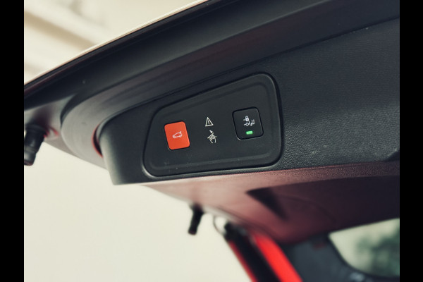 Peugeot 3008 1.6 HYbrid4 300 GT Pack Business | 19" | Panorama | Focal | Adapt.Cruise