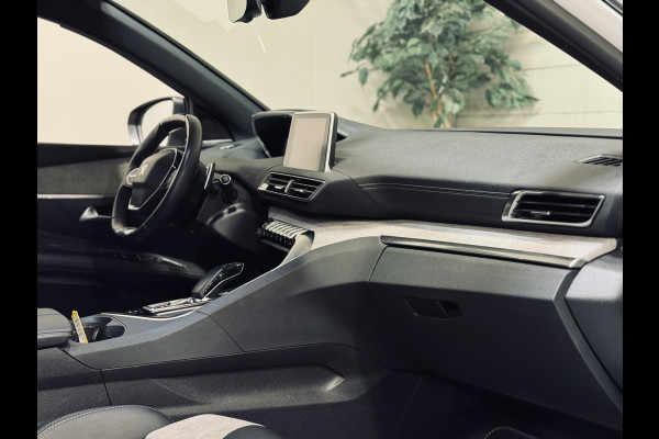 Peugeot 3008 1.6 HYbrid4 300 GT Pack Business | 19" | Panorama | Focal | Adapt.Cruise