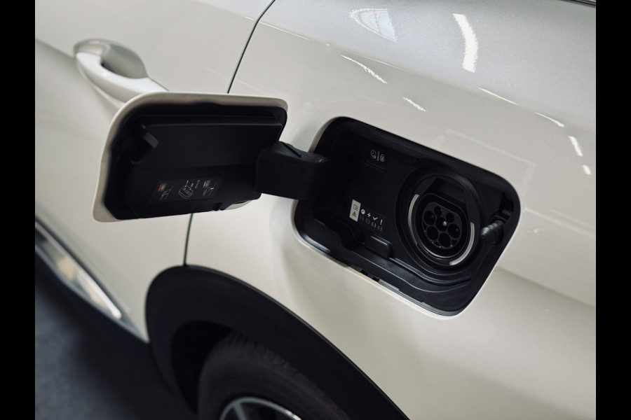 Peugeot 3008 1.6 HYbrid4 300 GT Pack Business | 19" | Panorama | Focal | Adapt.Cruise